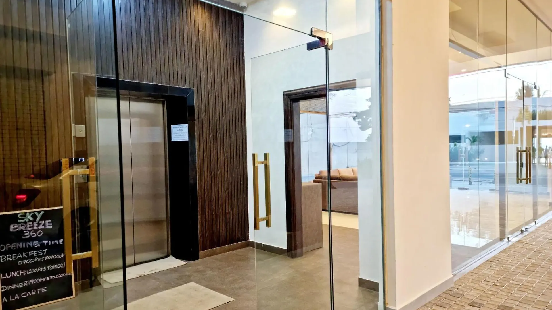 Ocean Breeze Residence- Negombo