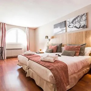 Grand Pas 4*, Pas de la Case Andorre